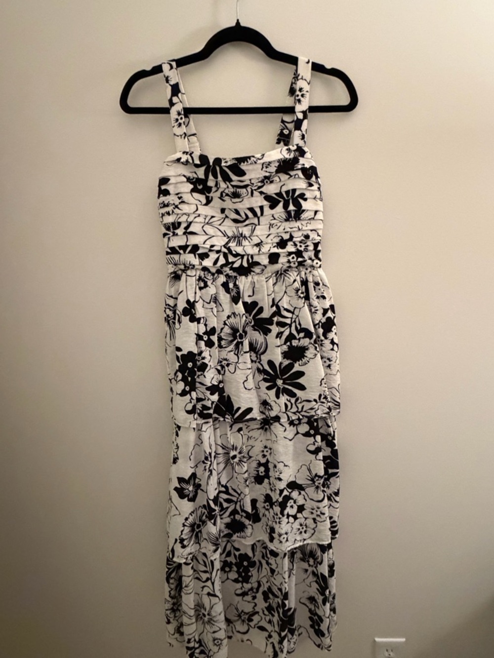 Abercrombie & Fitch Black and White Floral High-Low Maxi Dress
